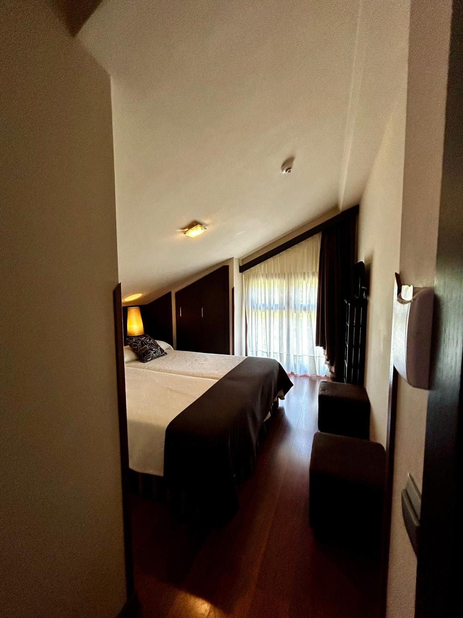 Apartamentos Rurales L'Arquera Llanes Buitenkant foto