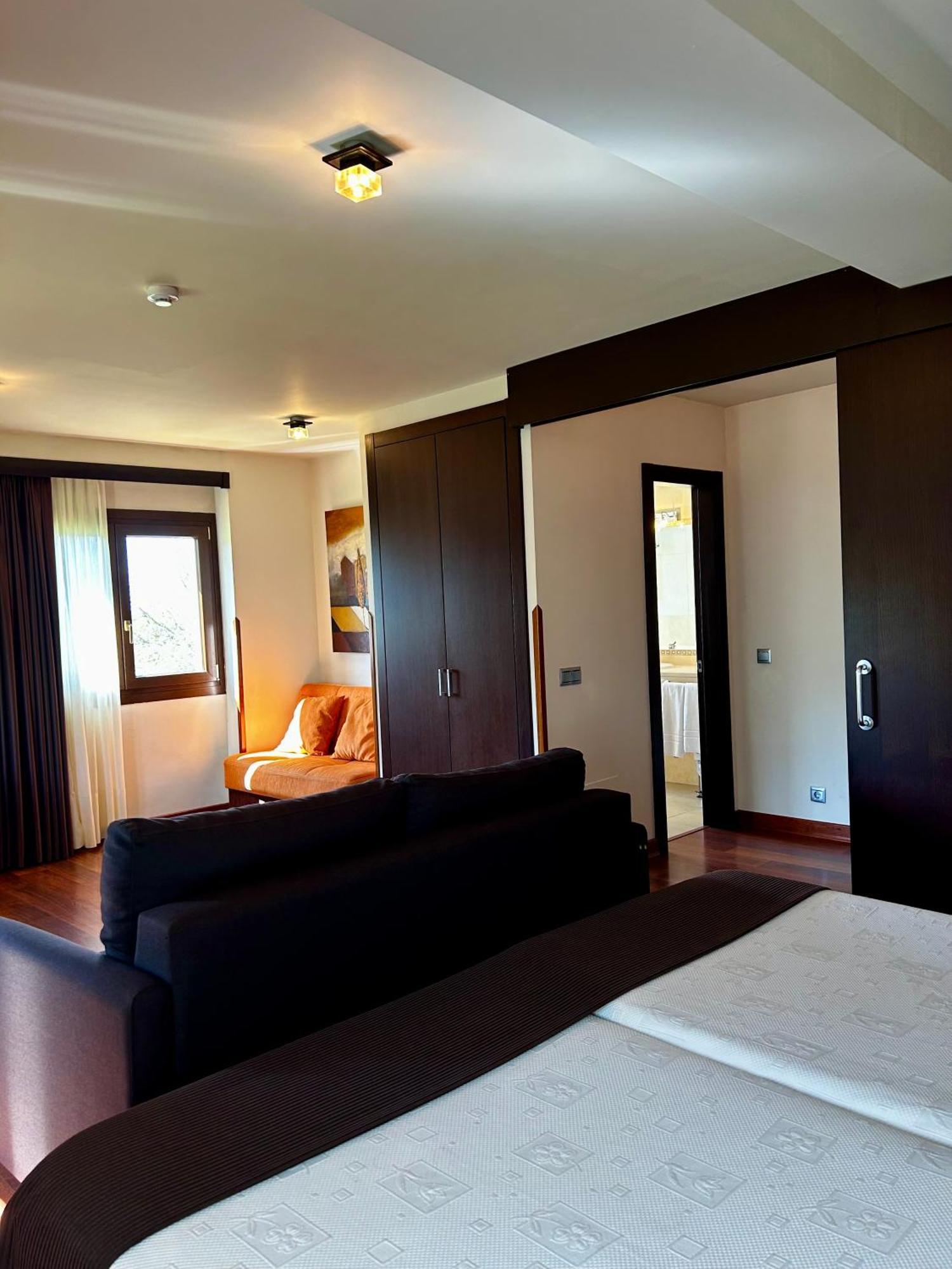 Apartamentos Rurales L'Arquera Llanes Buitenkant foto