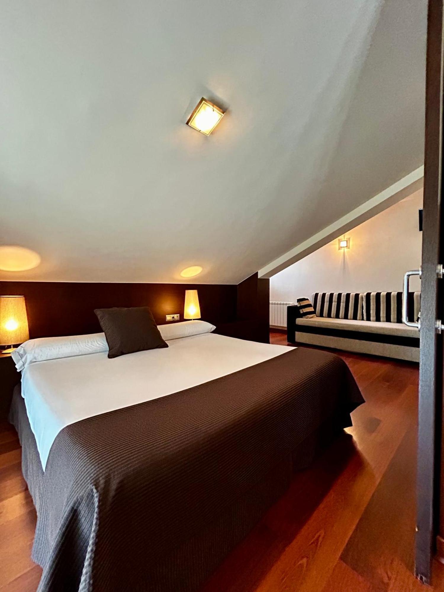 Apartamentos Rurales L'Arquera Llanes Buitenkant foto