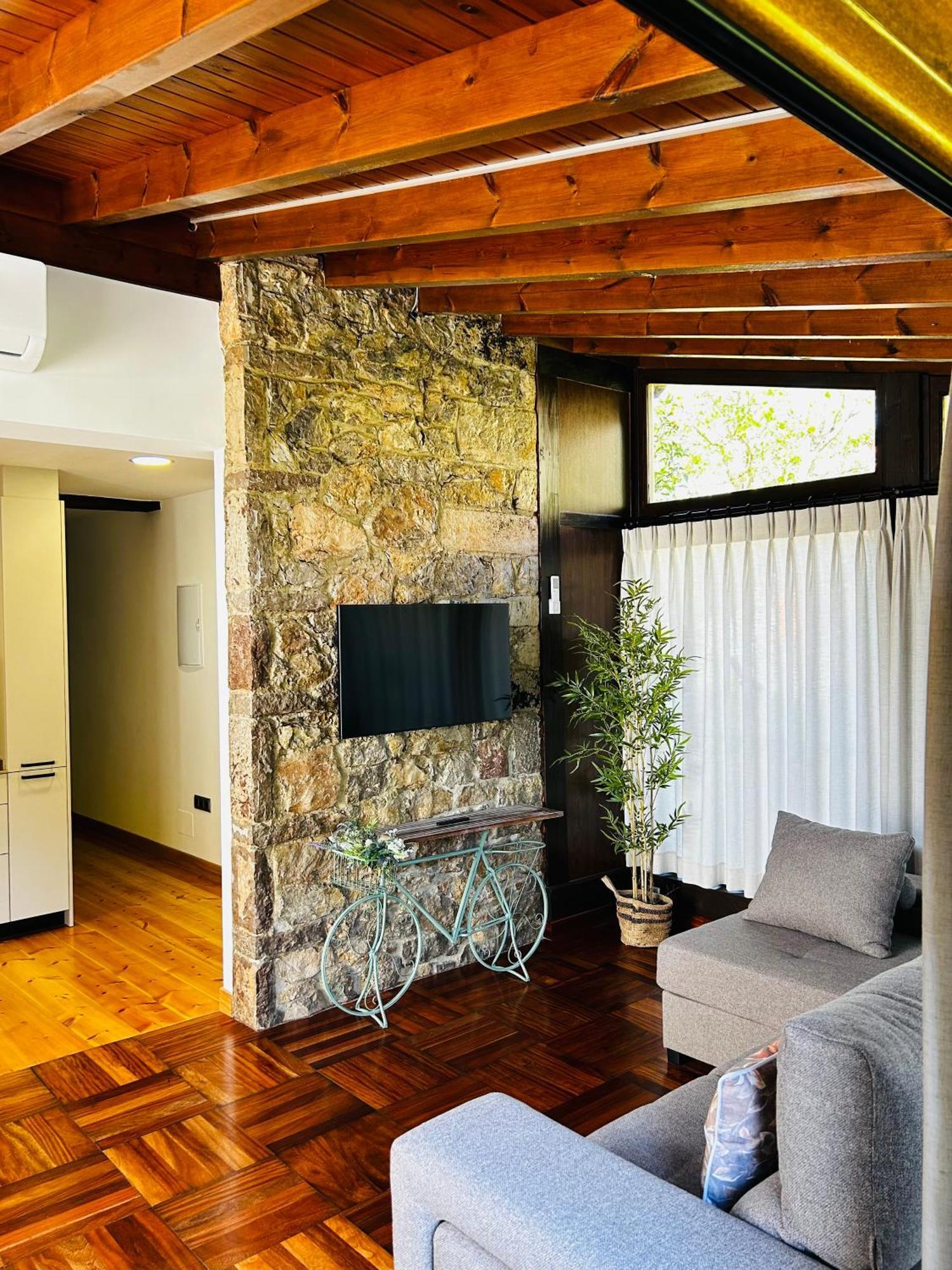 Apartamentos Rurales L'Arquera Llanes Buitenkant foto